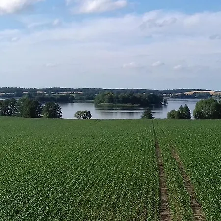 Ferienwohnung Kraniche, Seenaehe, Mecklenburgische Seenplatte