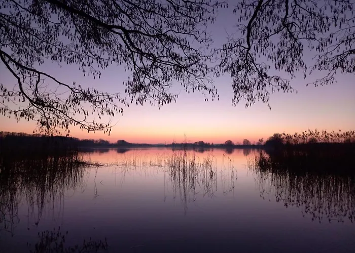 Ferienwohnung Kraniche, Seenaehe, Mecklenburgische Seenplatte Apartamento Kuchelmiss